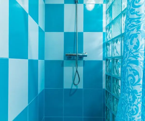 Casa Dinii 3* كونستانتا