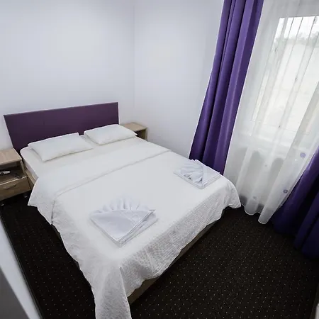 Casa de hóspedes Casa Dinii