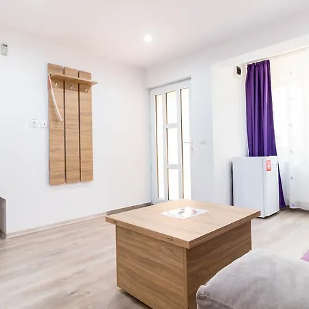 Casa Dinii Casa de hóspedes